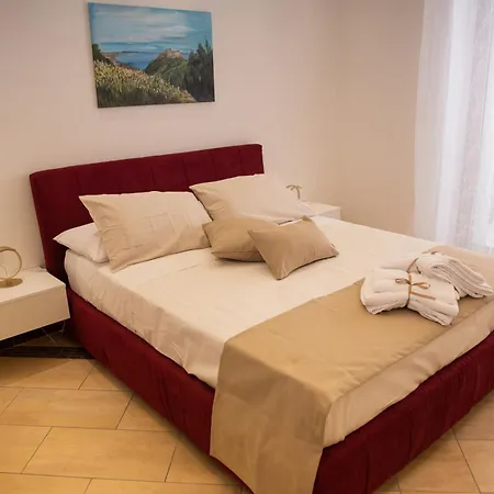 בית נופש Salerno4seasons סלרנו